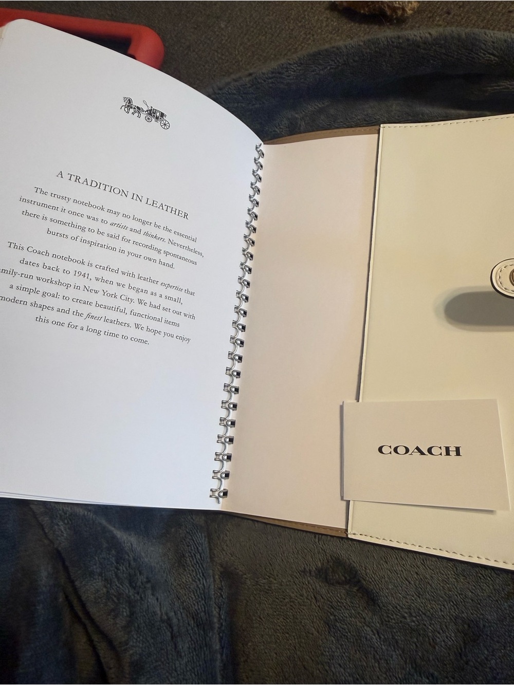 Coach notebook and cover - Picture 4 of 4